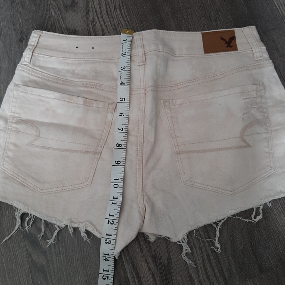 American Eagle pink size 8 High Rise Jean Short - Picture 4 of 4
